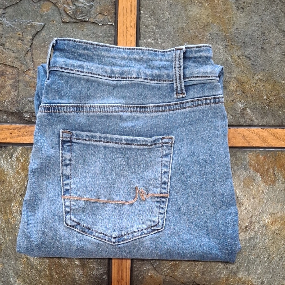 Maurice'a Light Wash Denim Jeans